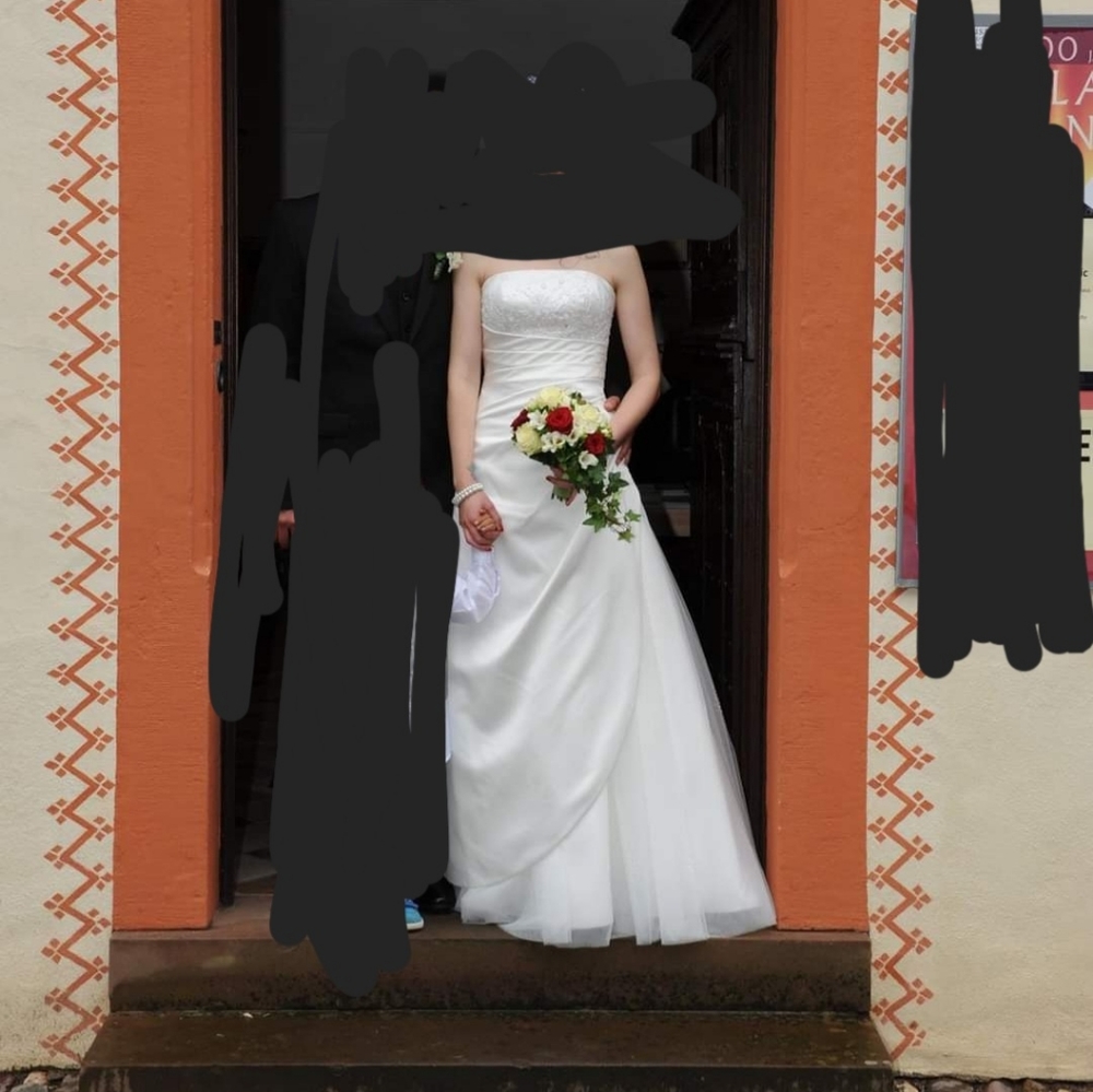 Wedding  dress from Europe